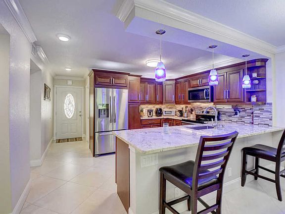 4th image of 9005 Flynn Cir APT 7