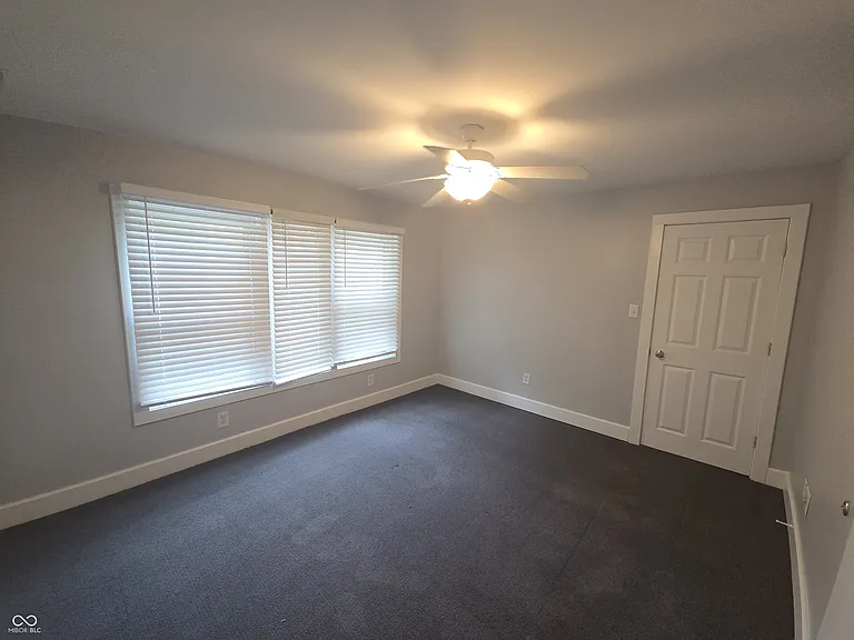 3621 N Kenwood Ave — Photo 21