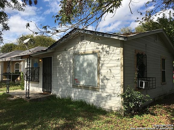 4th image of 111 Durant St
