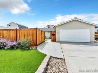 8969 New Seabury Dr, Santee, CA 92071