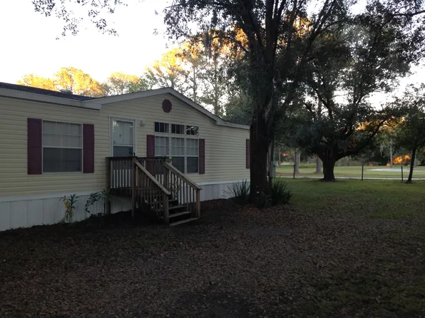 27505 Miller Rd, Dade City, FL 33525