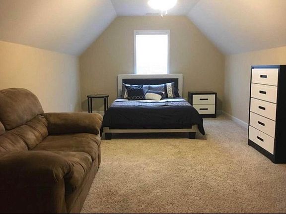 4th image of 1529 Gallant Fox Ct