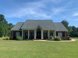 121 Renon Ln, Caledonia, MS 39740