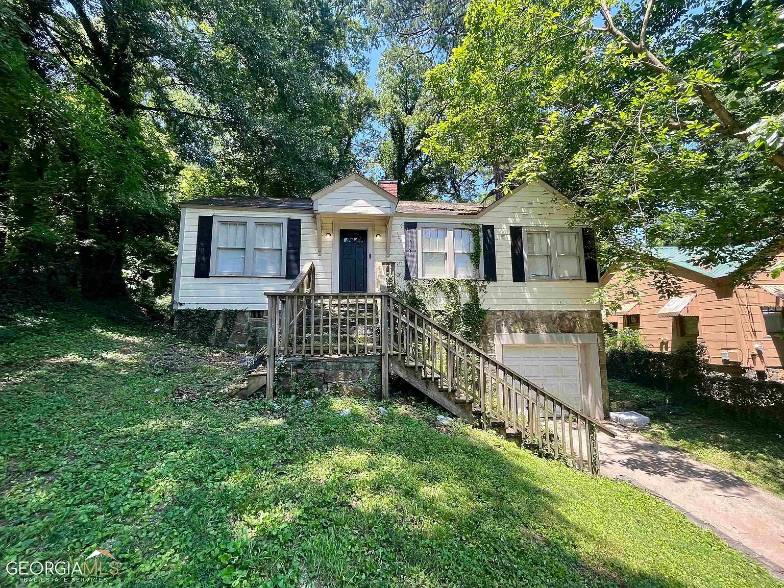 9 Roseway Cir NE photo 1