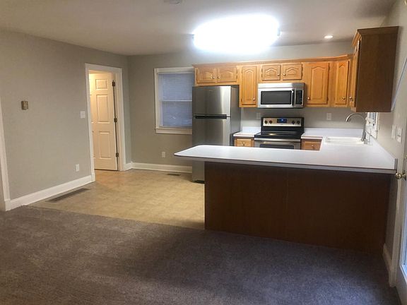 5th image of 116 Bourbon Hills Dr