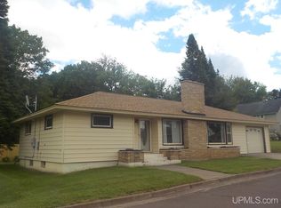 812 N Lawrence St, Ironwood, MI 49938