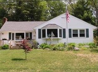 22 Briggs Ter, Marion, MA 02738