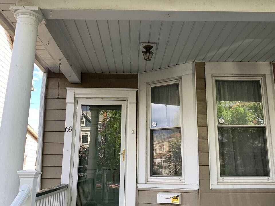 2nd image of 69 E Pettebone St
