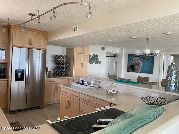 4th image of 2100 N Atlantic Ave APT 501