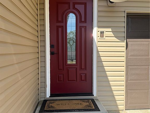 3rd image of 165 Wynnwood Dr