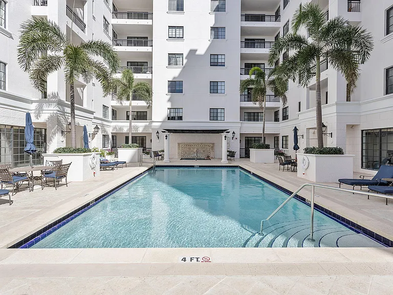 233 S Federal Hwy #325 — Photo 18