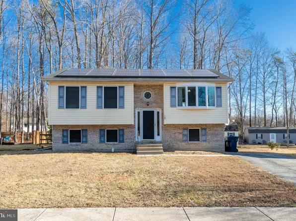 18 Burr Wood Ct, North East, MD 21901