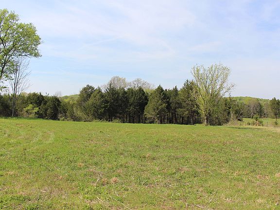 5th image of 9651 Halls Hill Pike