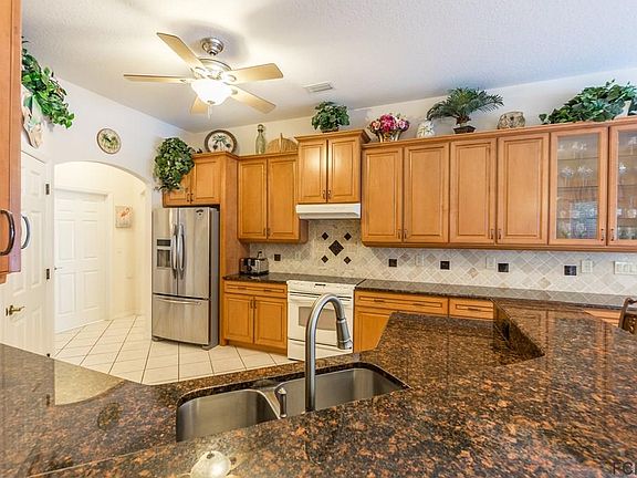 3rd image of 1483 Pecos Dr