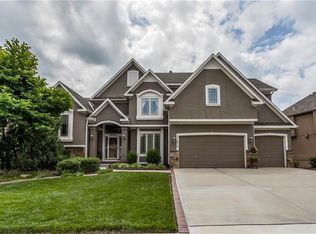 11674 S Sumac St, Olathe, KS 66061