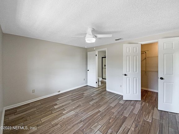 5th image of 7573 PHEASANT RUN Drive