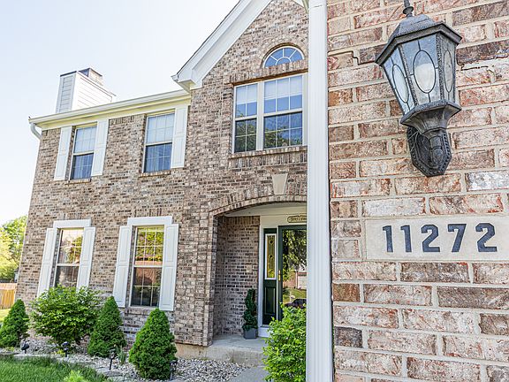 3rd image of 11272 Echo Grove Ct
