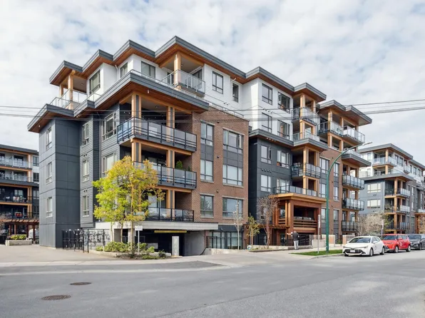 721 Anskar Ct #617, Coquitlam, BC V3J 0L4
