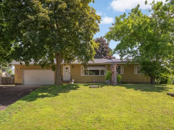 7400 Cahill Ave, Inver Grove Heights, MN 55076