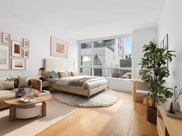 301 East 61st Street image 1 of 13