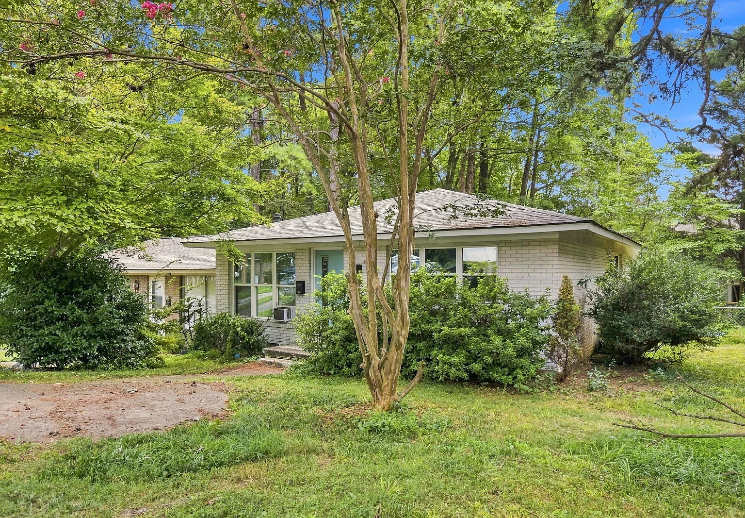 2 bed, 2.0 bath, 784 sqft, $1,750 — Photo 3