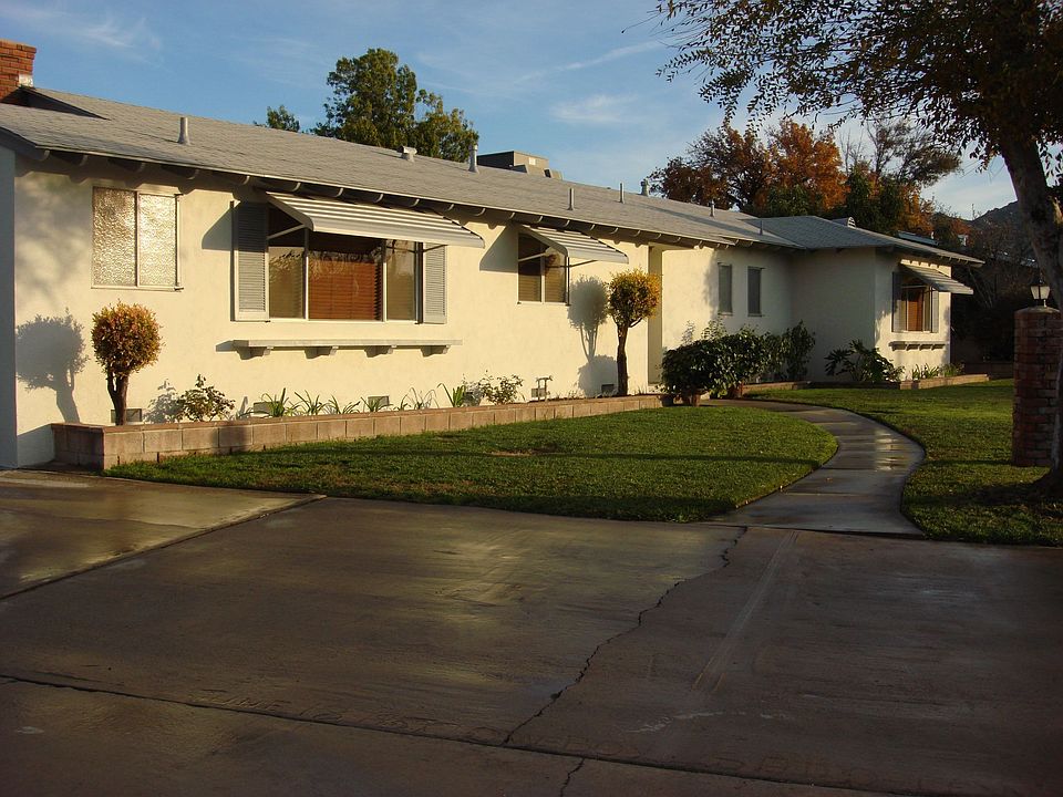 Custom Built Ranch Style Home