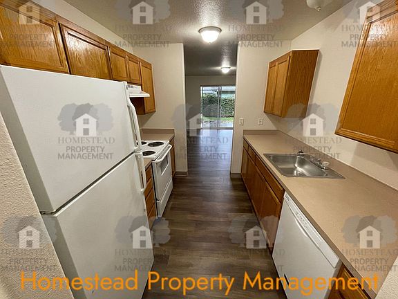 5th image of 2750 Brooks Ave NE APT 102