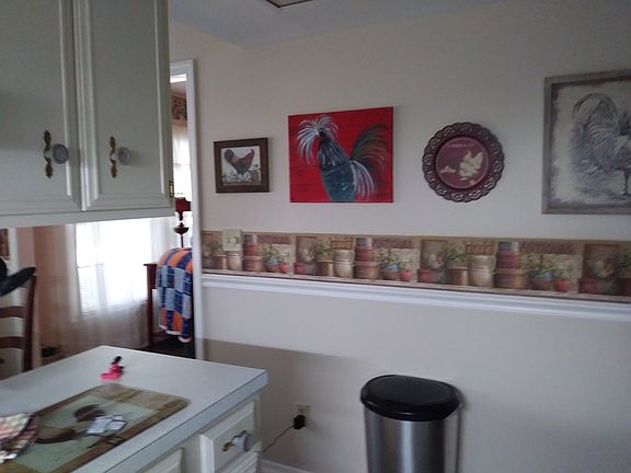 4th image of 4501 N Wheeling Ave #5