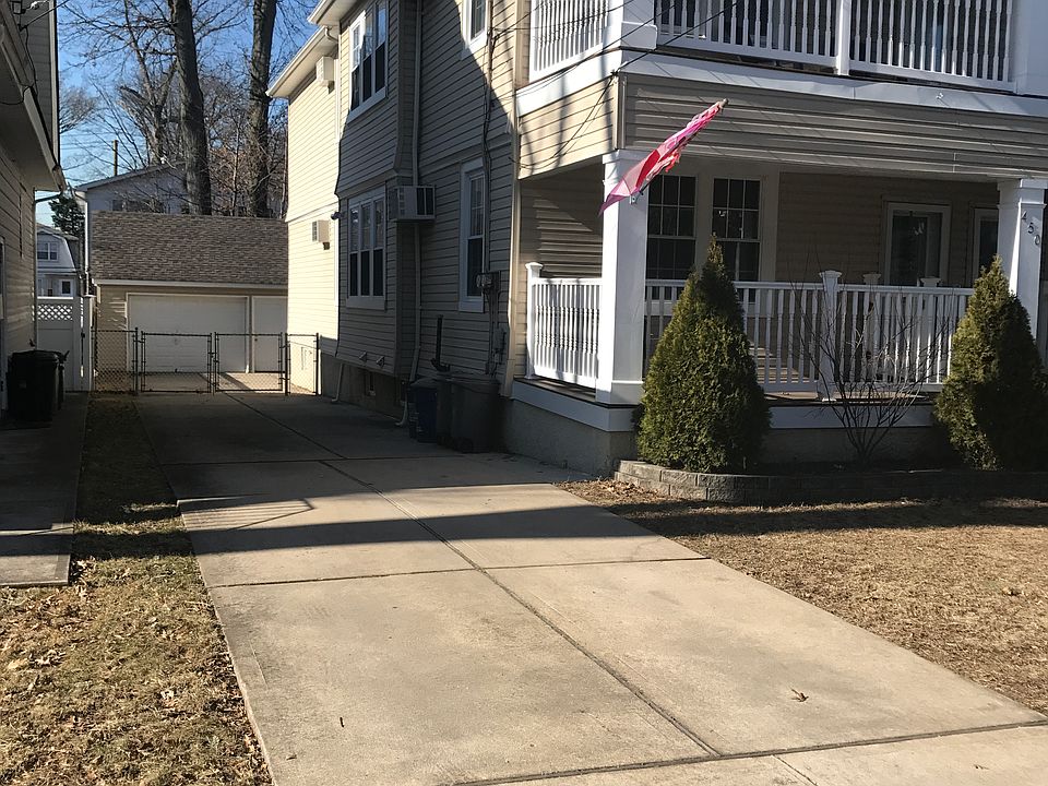 1st image of 450 Hoyt Ave