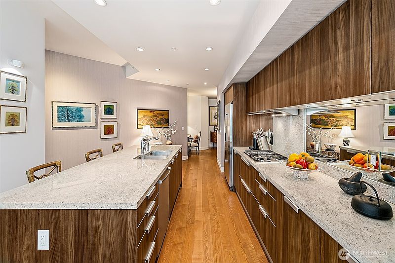 3rd image of 1920 4th Avenue #408