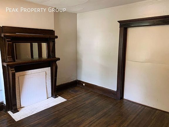 2nd image of 131 E 12th Ave