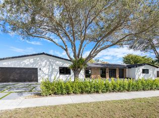 8495 SW 104th St, Miami, FL 33156