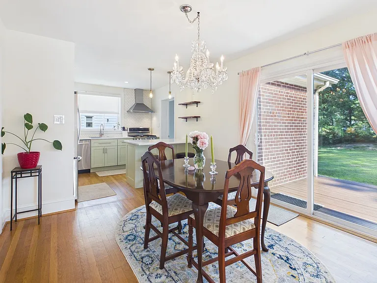8808 Michaux Ln — Photo 17