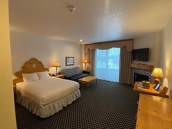 4th image of 02780-54-D Boyne Mountain Road239/241 Innsbruck #Suite