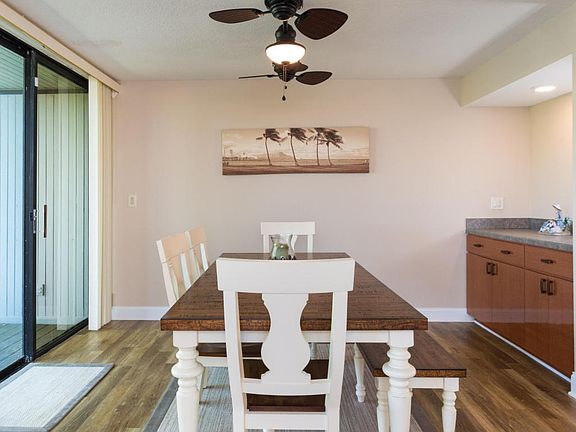 5th image of 370 Aquarina Blvd
