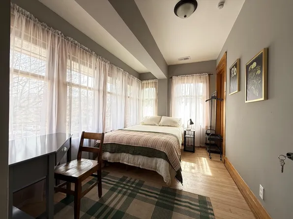 (undisclosed Address), Milwaukee, WI 53208