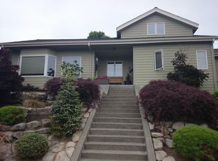 3202 32nd Ave W, Seattle, WA 98199