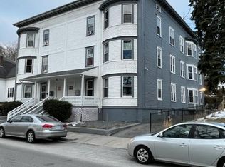 18 Crystal St #1, Worcester, MA 01603