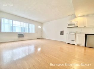 636 N Saint Andrews Pl #2A, Los Angeles, CA 90004