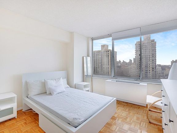 2nd image of 404 E 79th St APT 25F