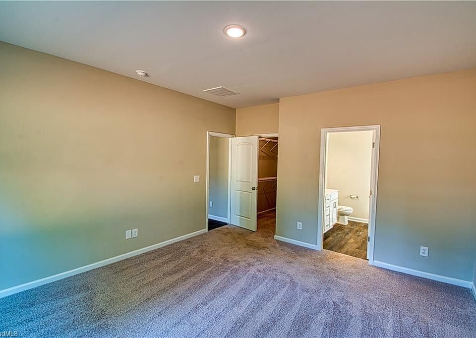 2nd image of 1301 Kentucky St