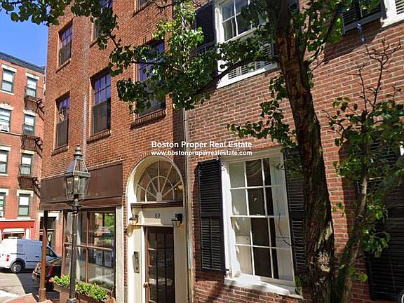 89 Myrtle St. Boston - Beacon Hill Building Photo 2