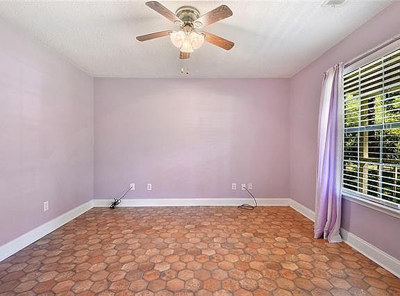 5th image of 60391 Cerise Dr