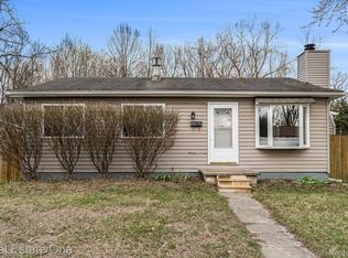 15575 Meadow St, Romulus, MI 48174