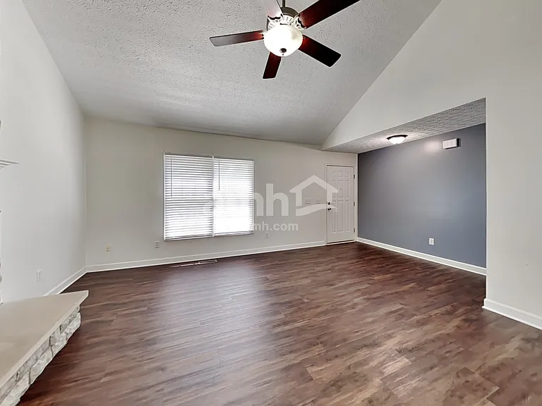5232 Dietrich Ave — Photo 6