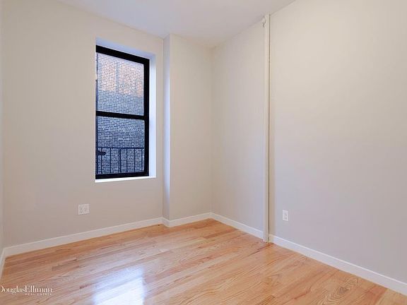 4th image of 723 E 5th St APT 2D