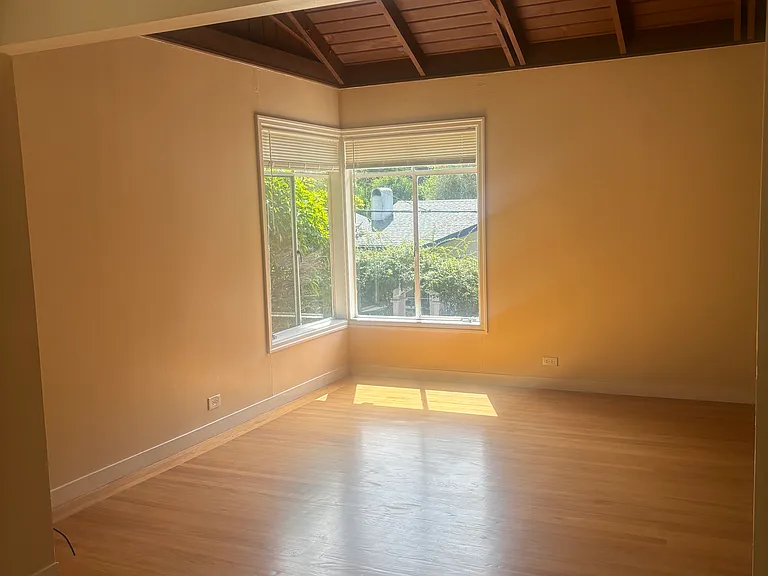 67 Meernaa Ave — Photo 6