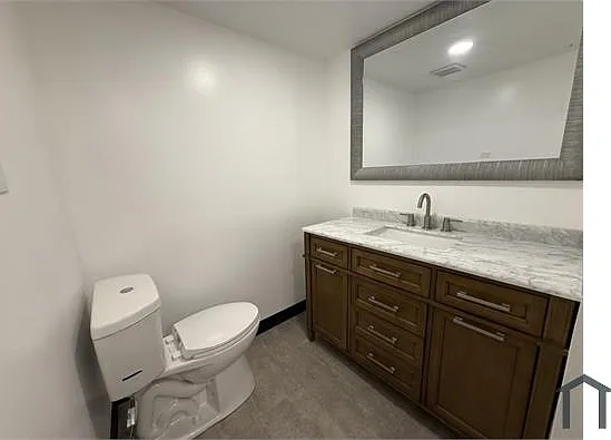 1144 York Rd — Photo 13