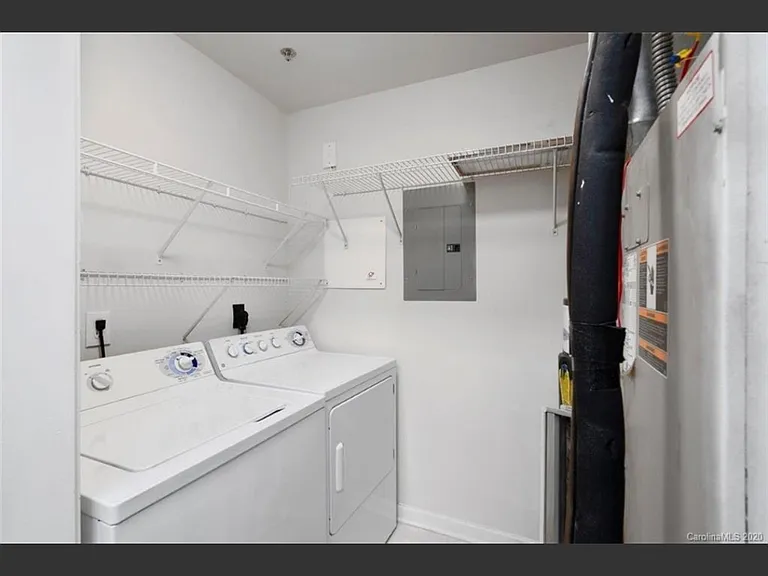3246 Margellina Dr — Photo 20