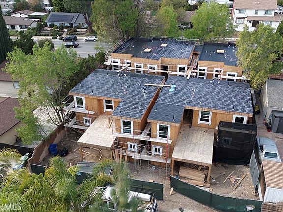 4th image of 11348 Reseda Blvd